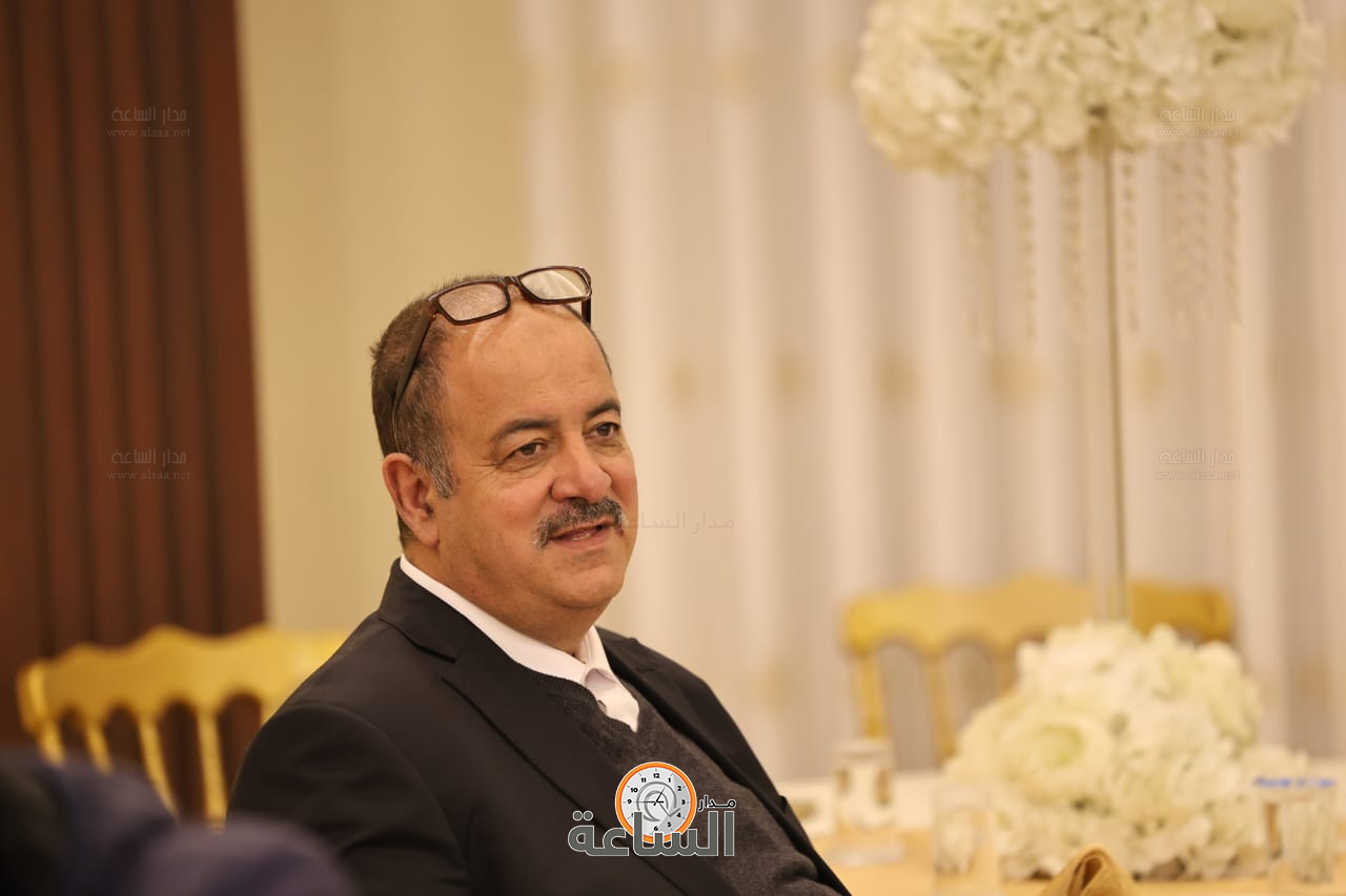 Madar Al-Saa Images 0.7656143585711406