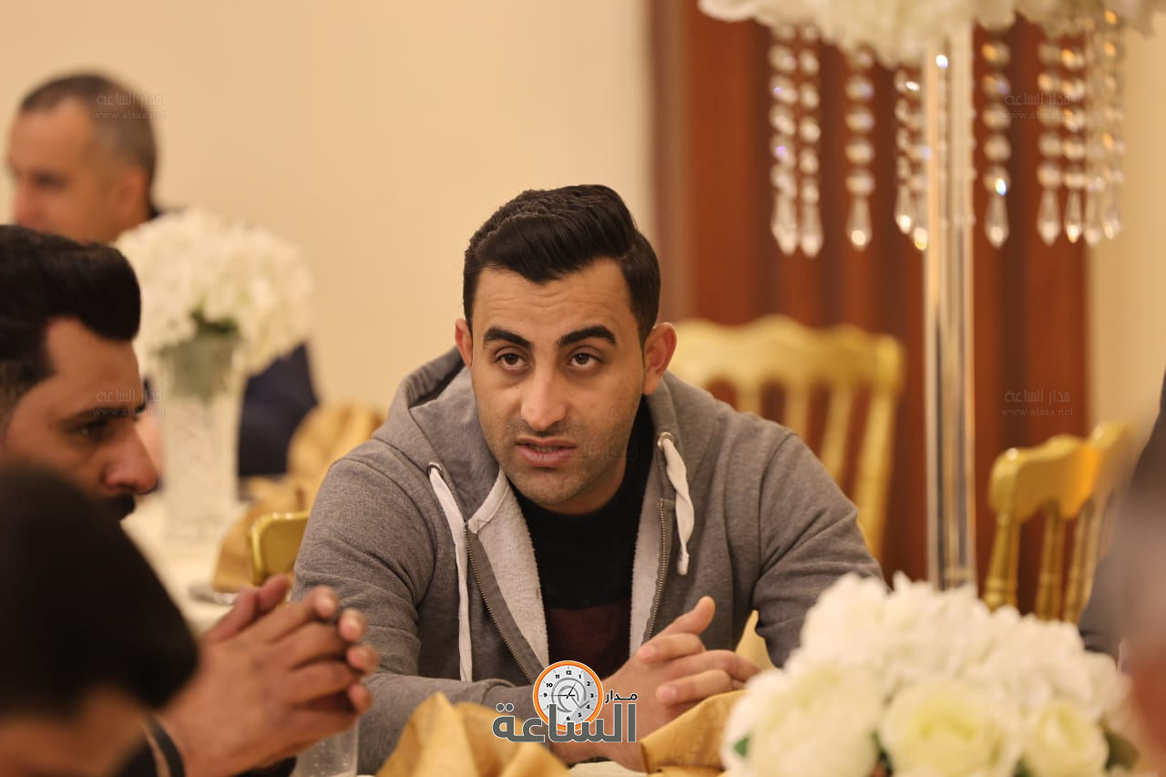 Madar Al-Saa Images 0.4385742291216759