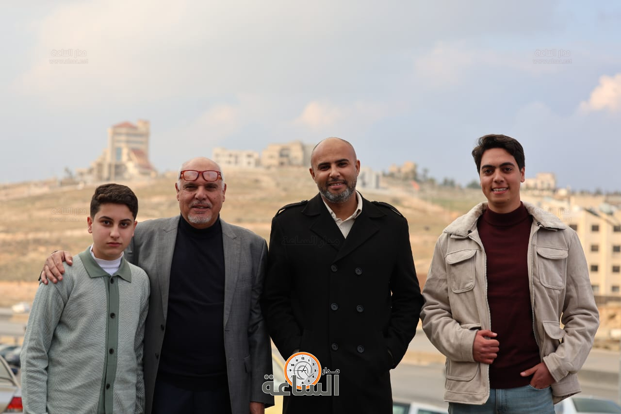 Madar Al-Saa Images 0.750159209057875