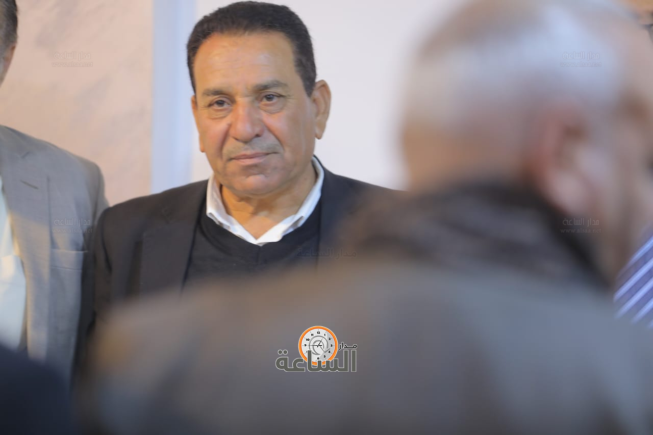 Madar Al-Saa Images 0.8866759081439624