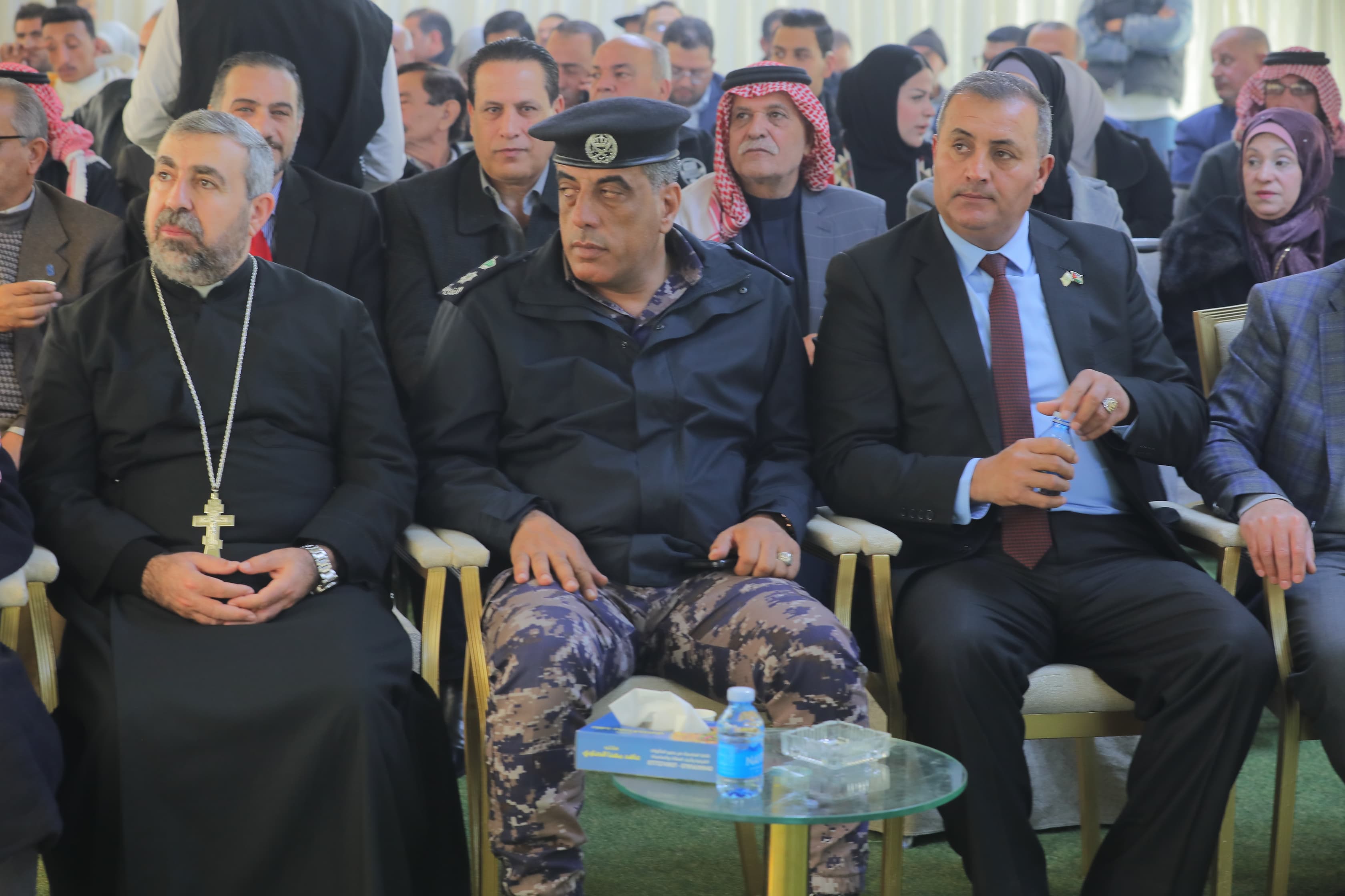 Madar Al-Saa Images 0.37969142117851895