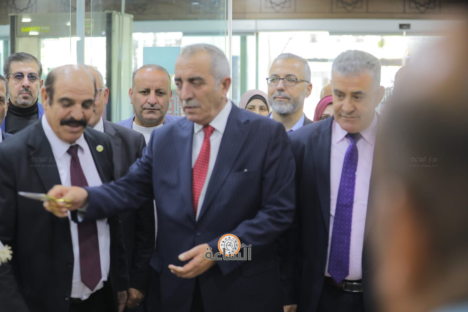 Madar Al-Saa Images 0.8638101392620781