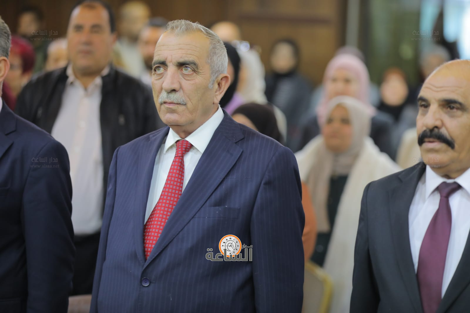 Madar Al-Saa Images 0.8320566417634767