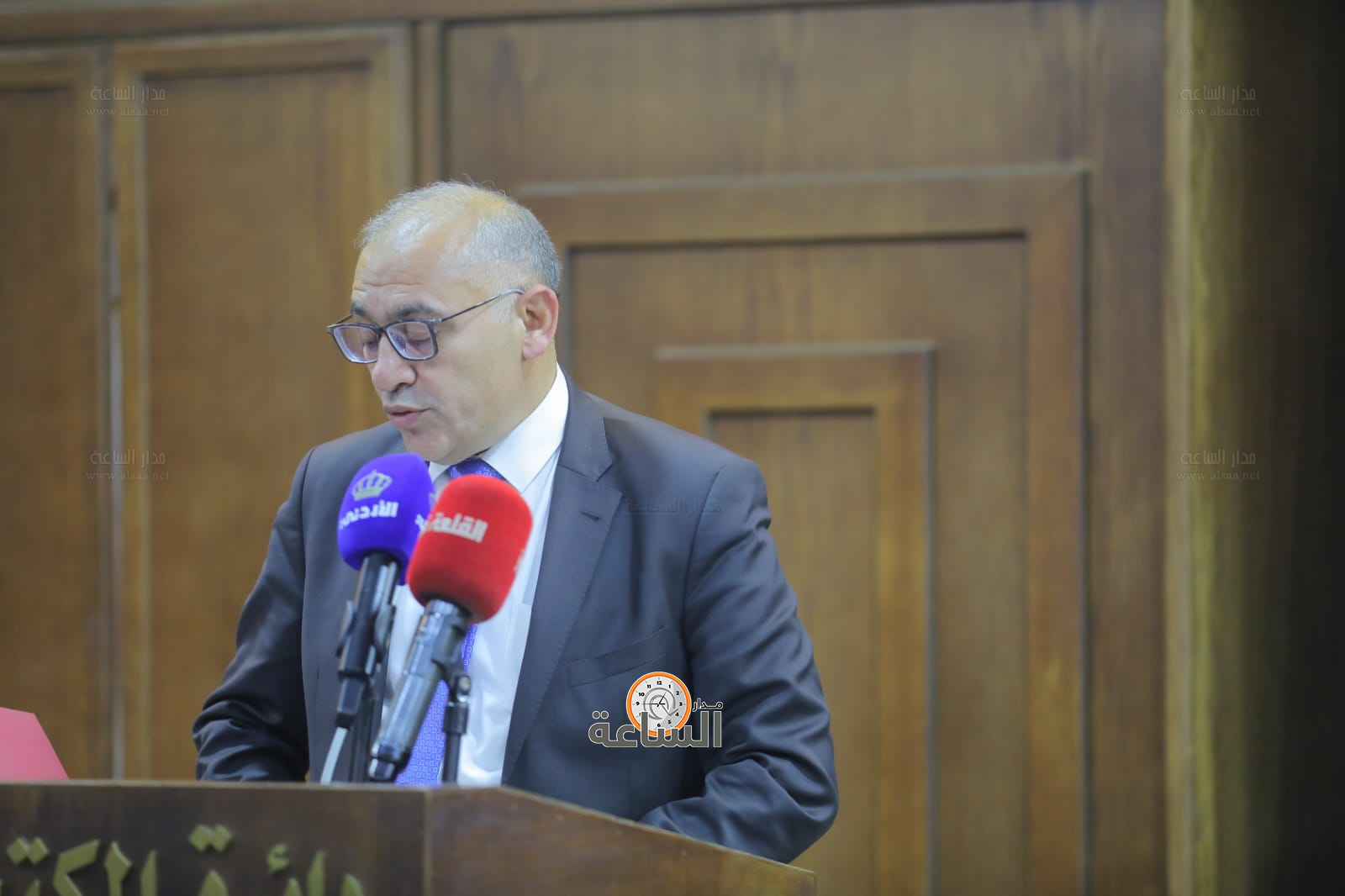 Madar Al-Saa Images 0.9574748694086168