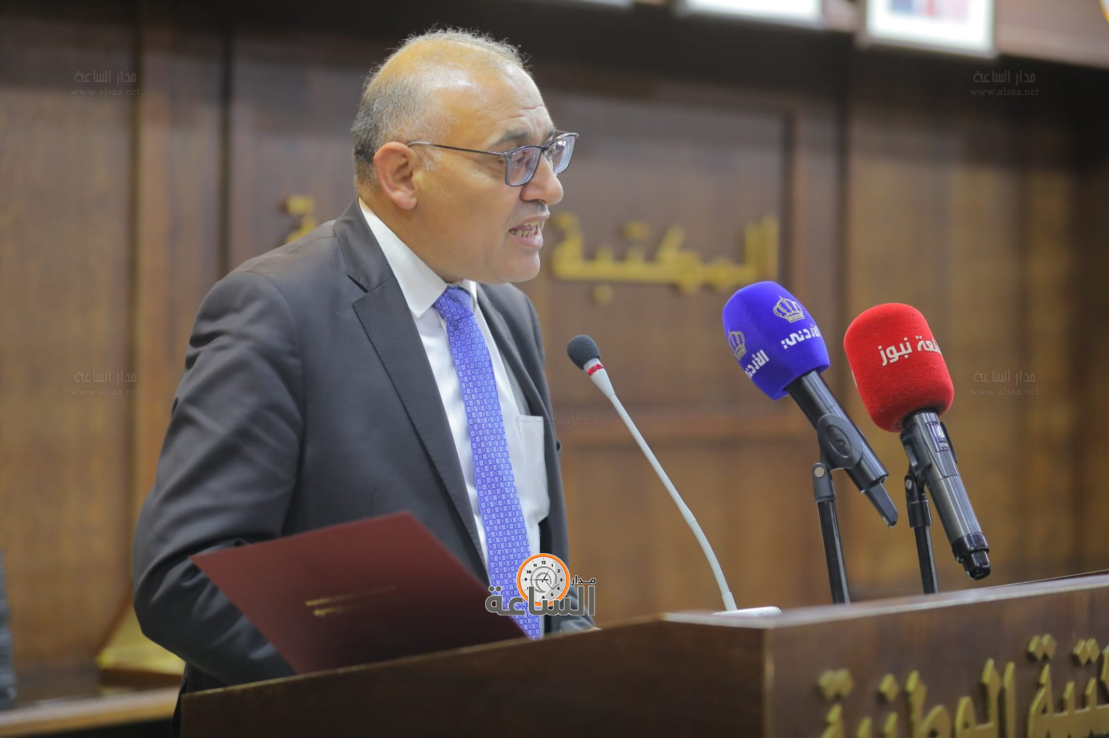 Madar Al-Saa Images 0.4168262517467476