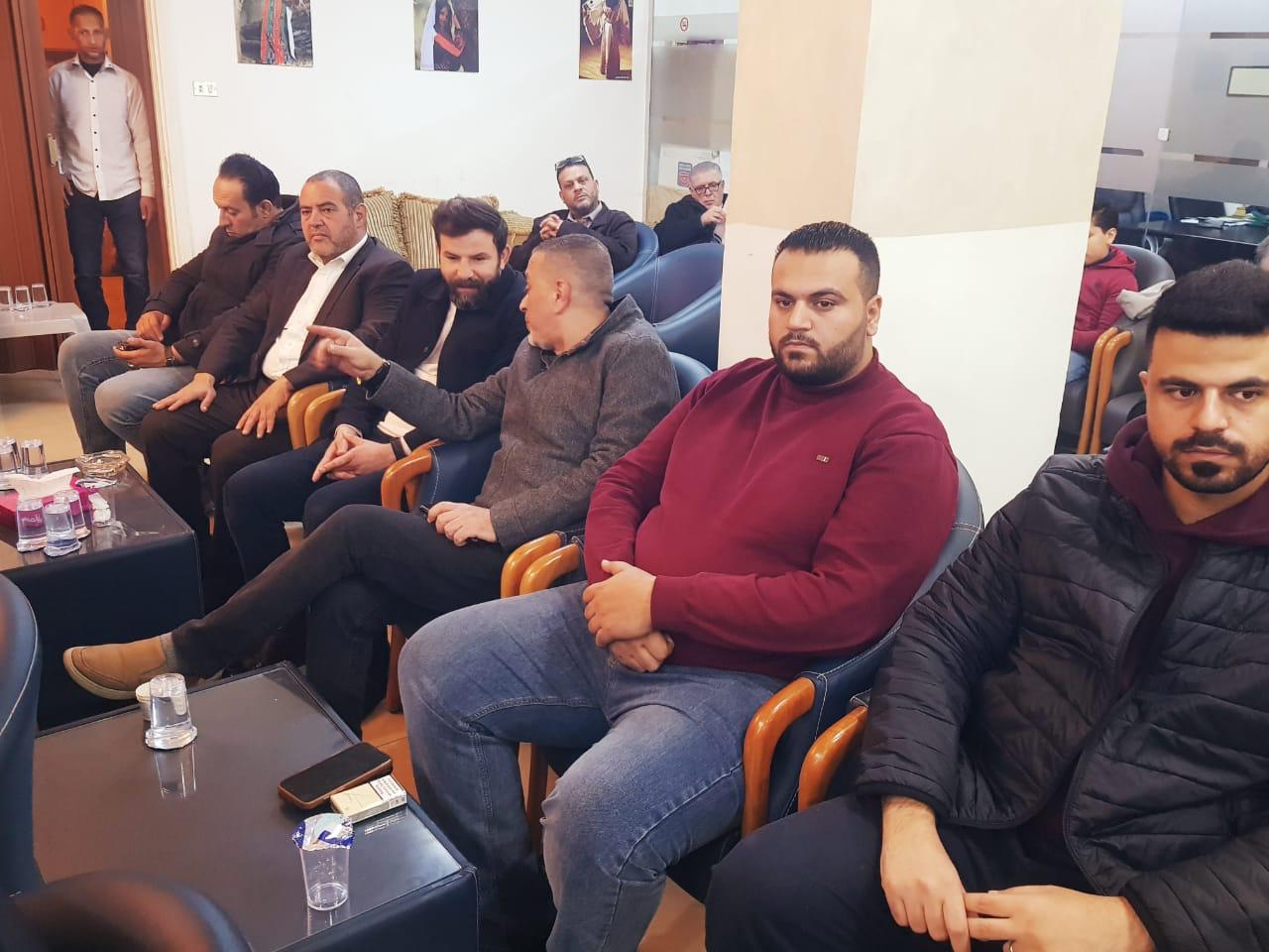 Madar Al-Saa Images 0.947914475694283