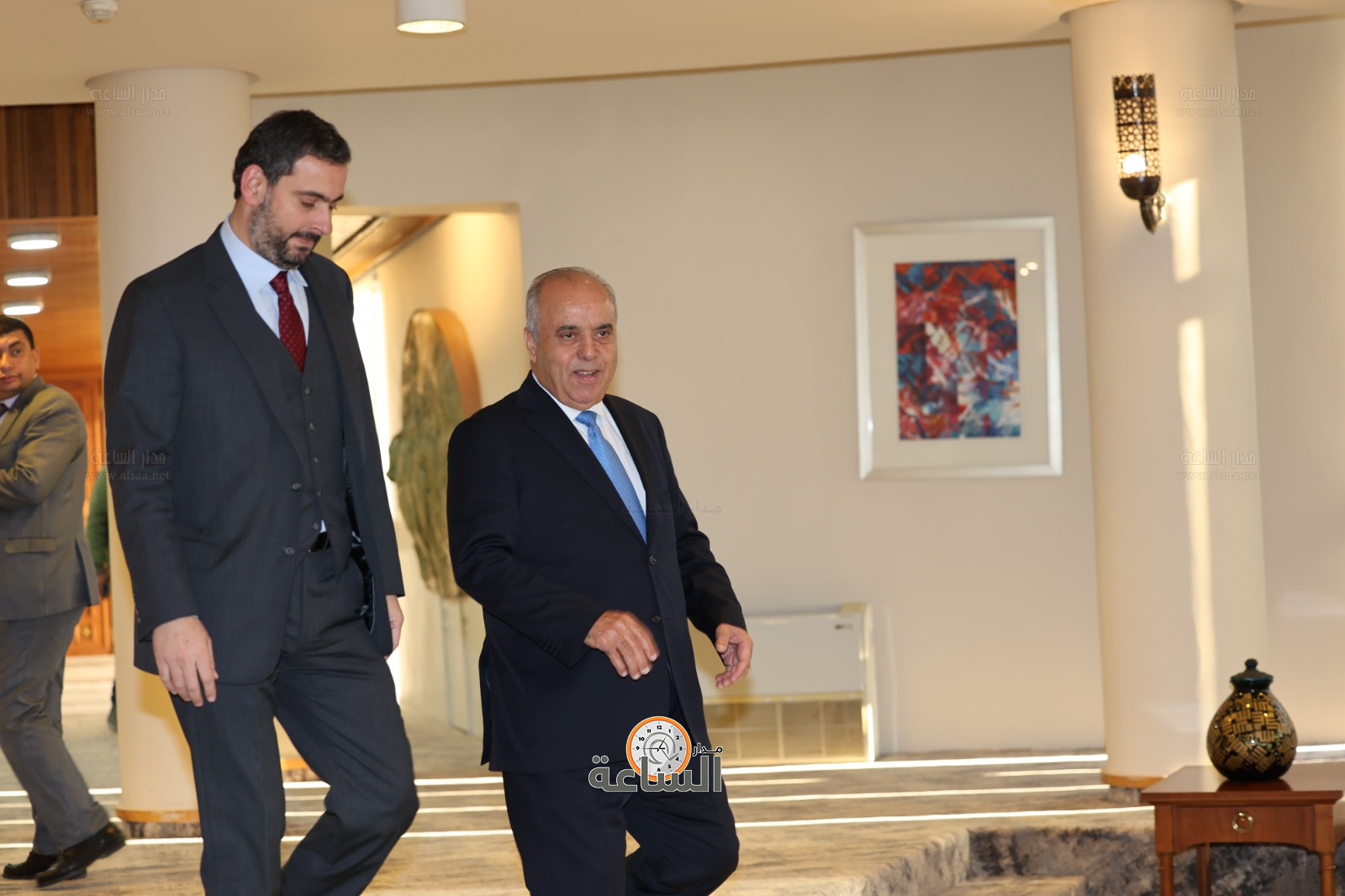 Madar Al-Saa Images 0.7916919146534551