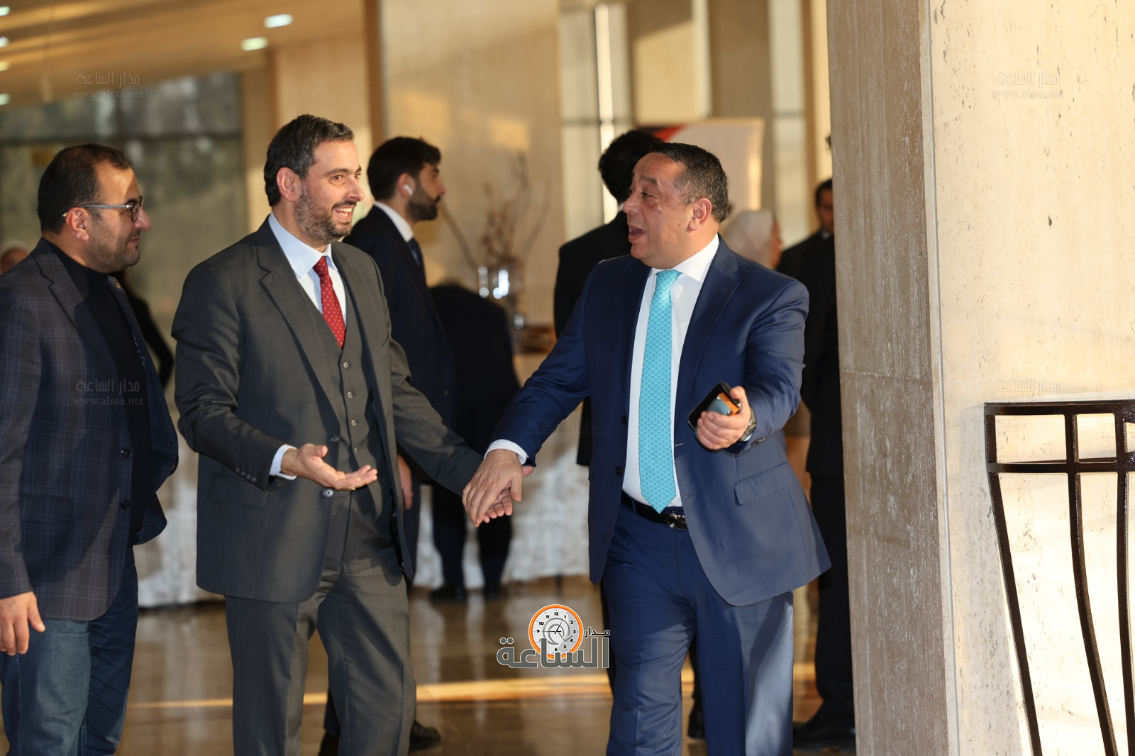 Madar Al-Saa Images 0.34450056467553947