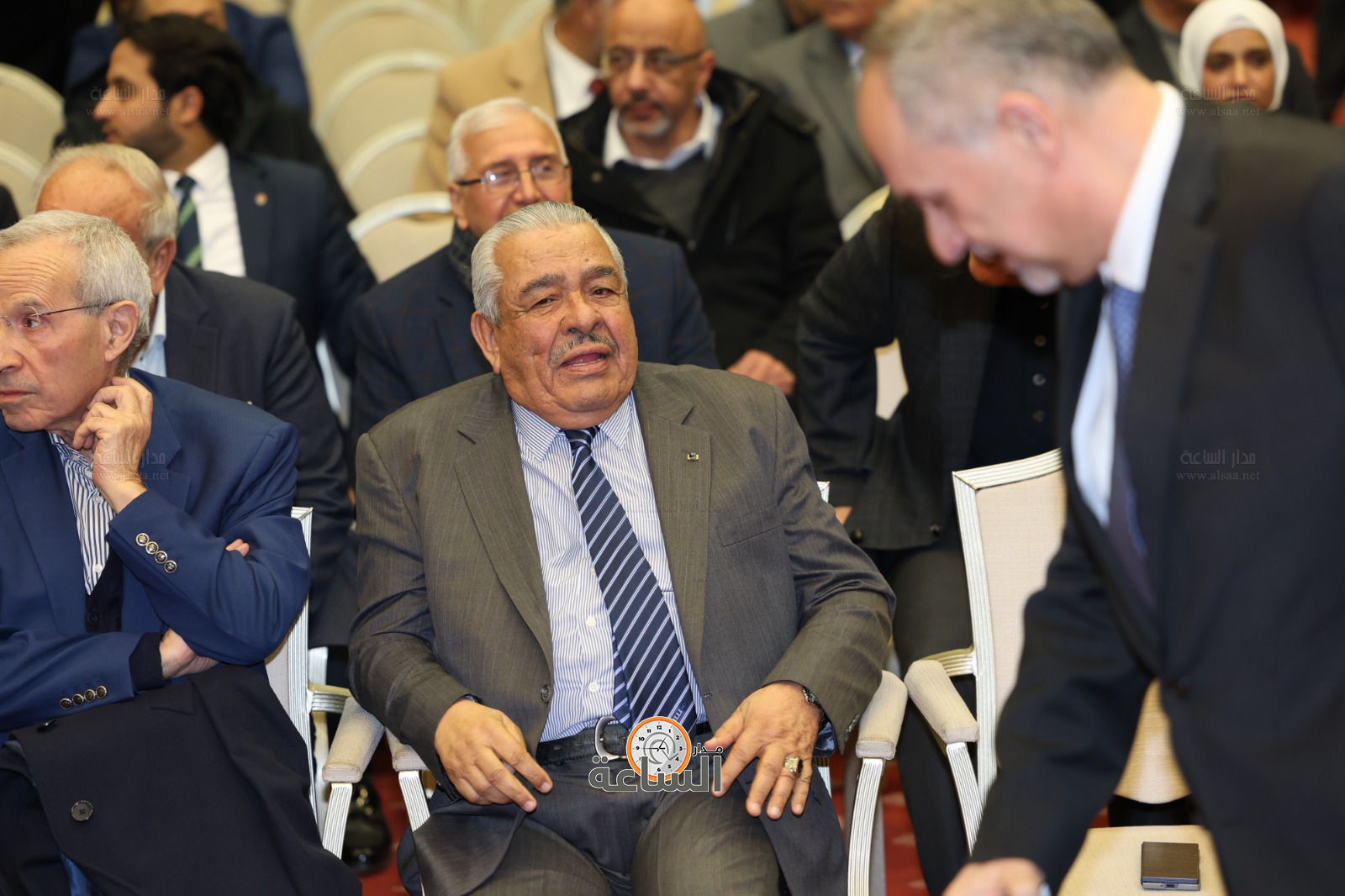 Madar Al-Saa Images 0.9706092651671825