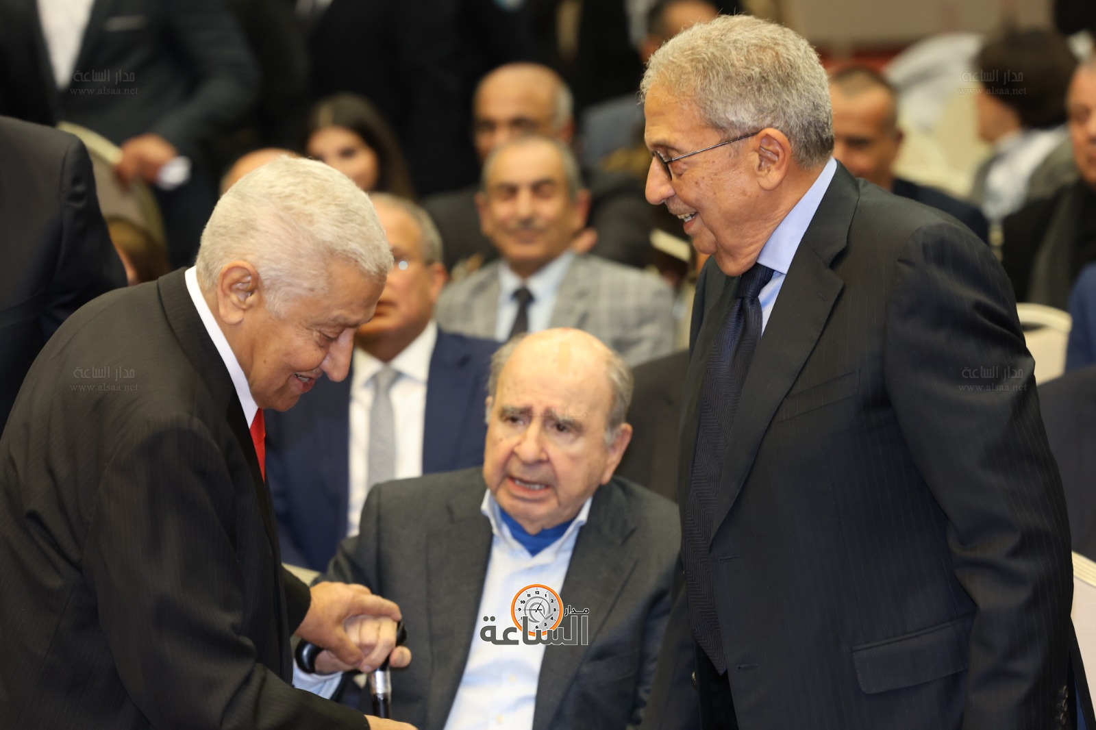 Madar Al-Saa Images 0.292588860784847