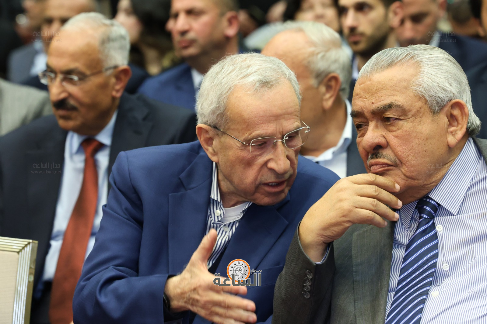 Madar Al-Saa Images 0.4492158759018092