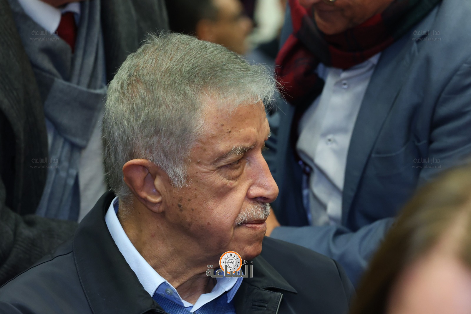 Madar Al-Saa Images 0.42825042127342283