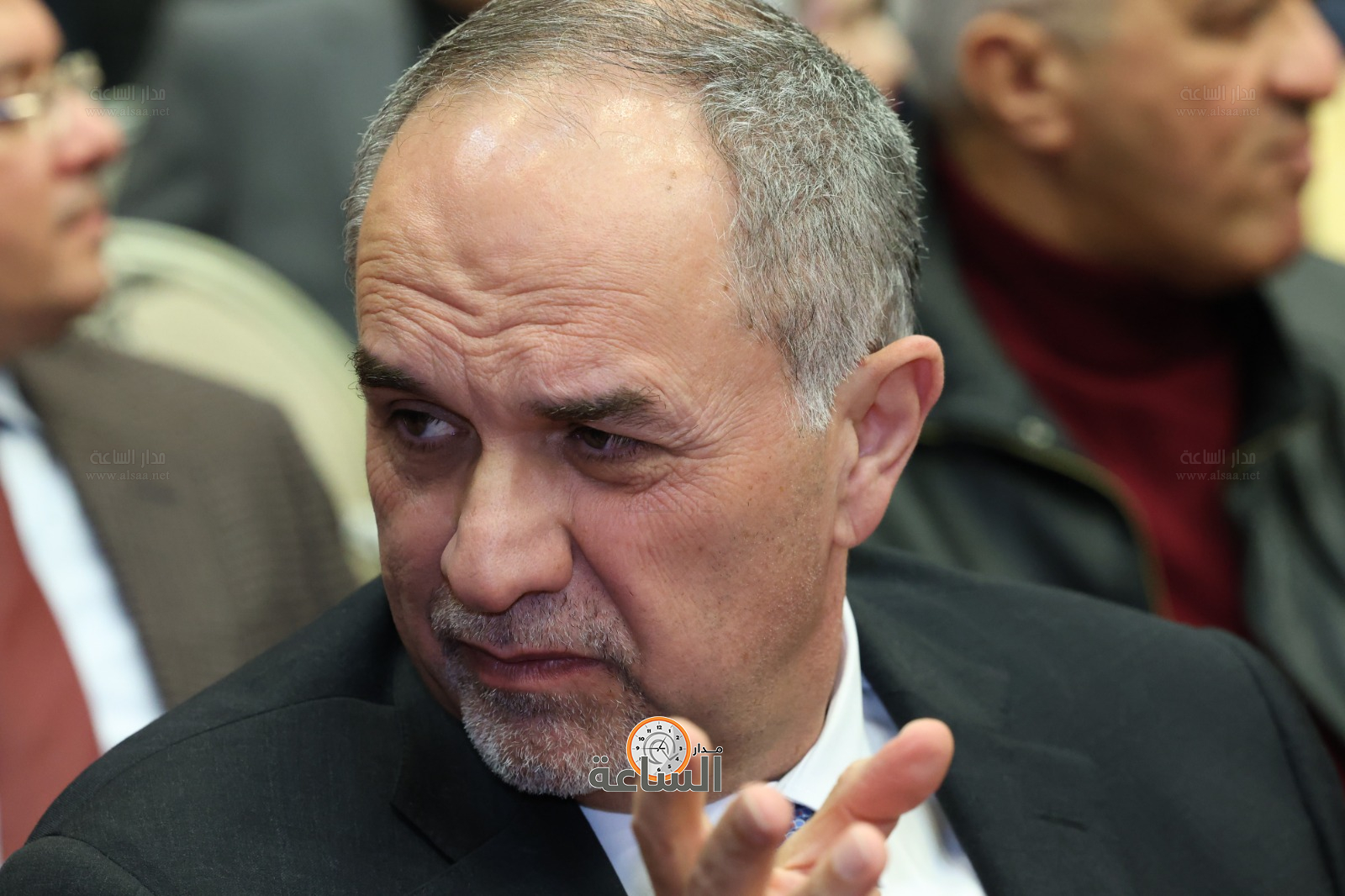 Madar Al-Saa Images 0.11188125413041883