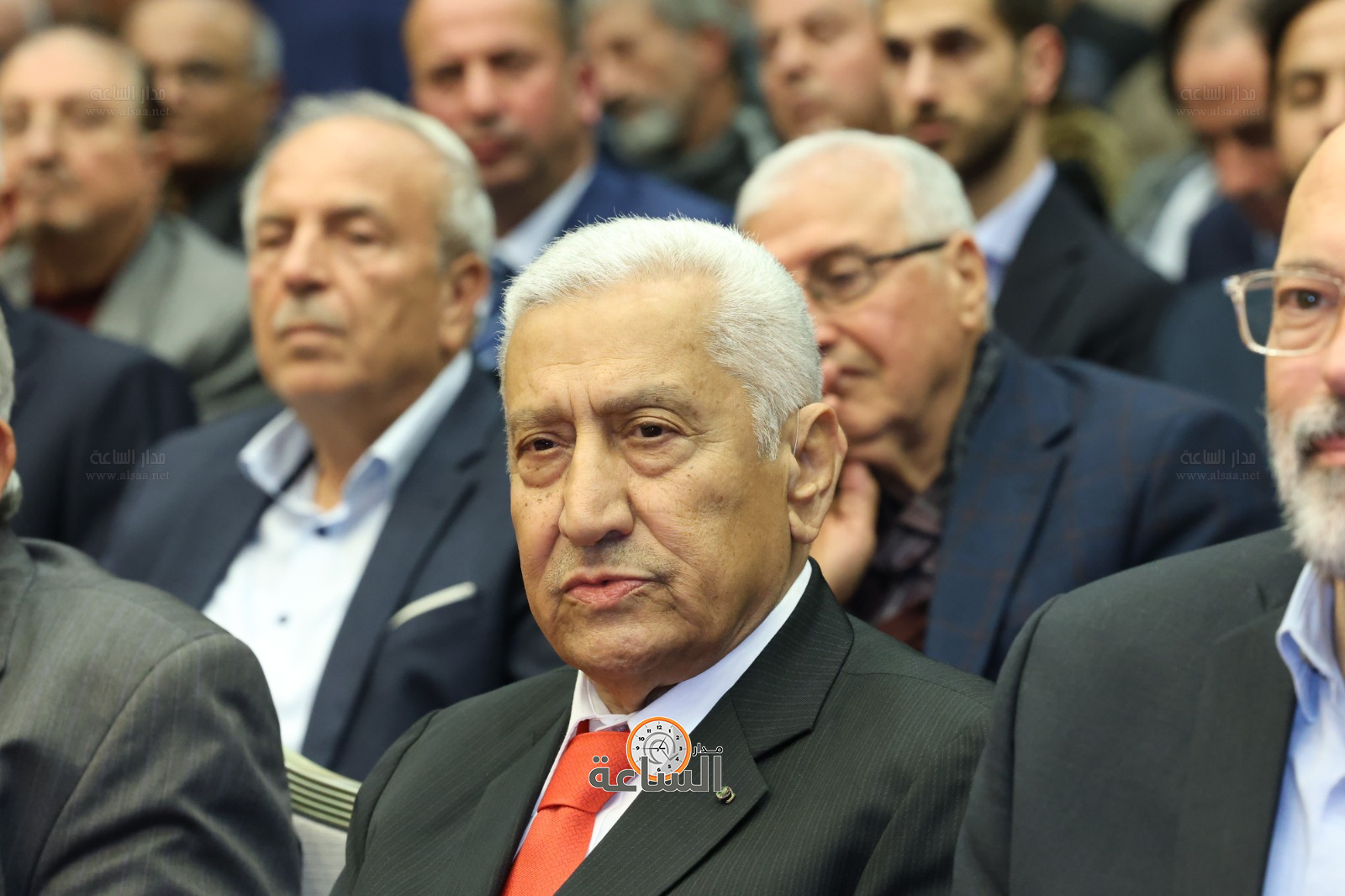 Madar Al-Saa Images 0.5596185040430457