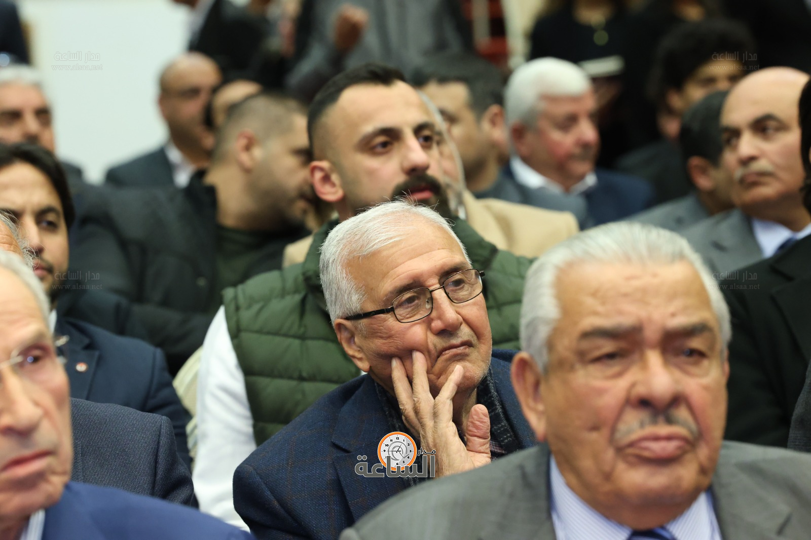 Madar Al-Saa Images 0.4868033062419852