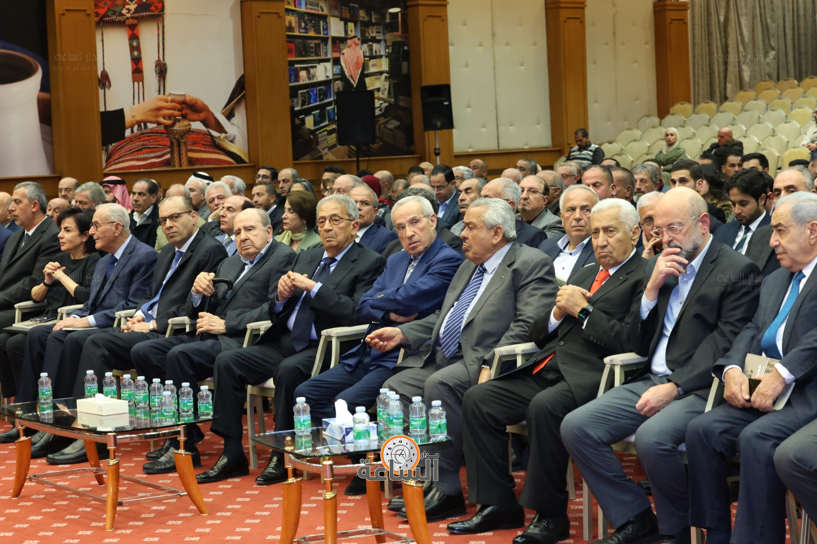 Madar Al-Saa Images 0.7054646118250982