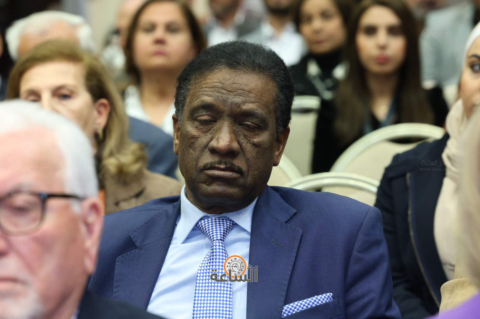 Madar Al-Saa Images 0.4886654812488851