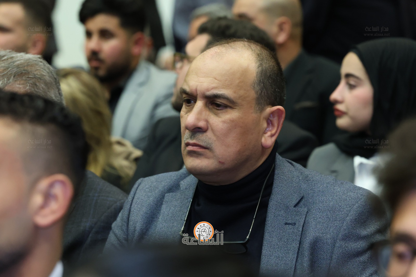 Madar Al-Saa Images 0.9995029480885214