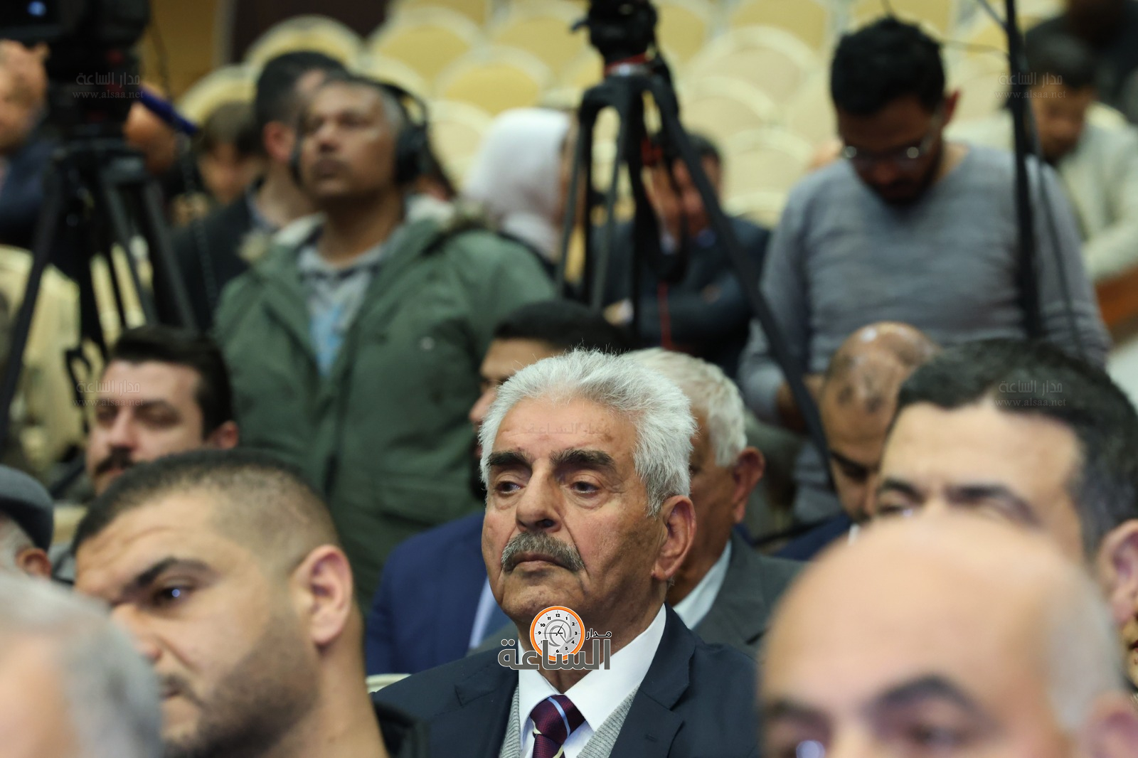 Madar Al-Saa Images 0.8576800329039402