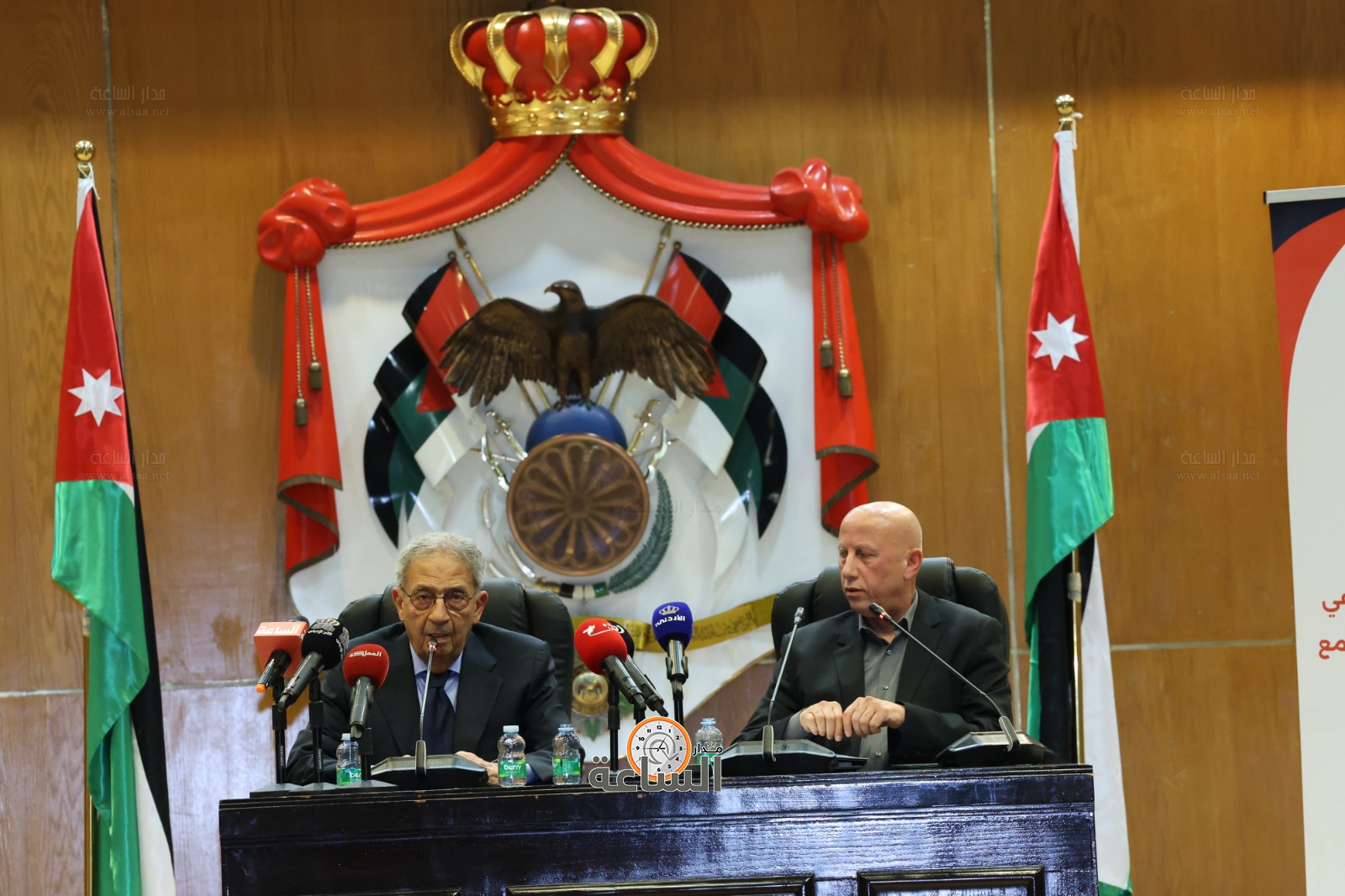 Madar Al-Saa Images 0.5578957894316465