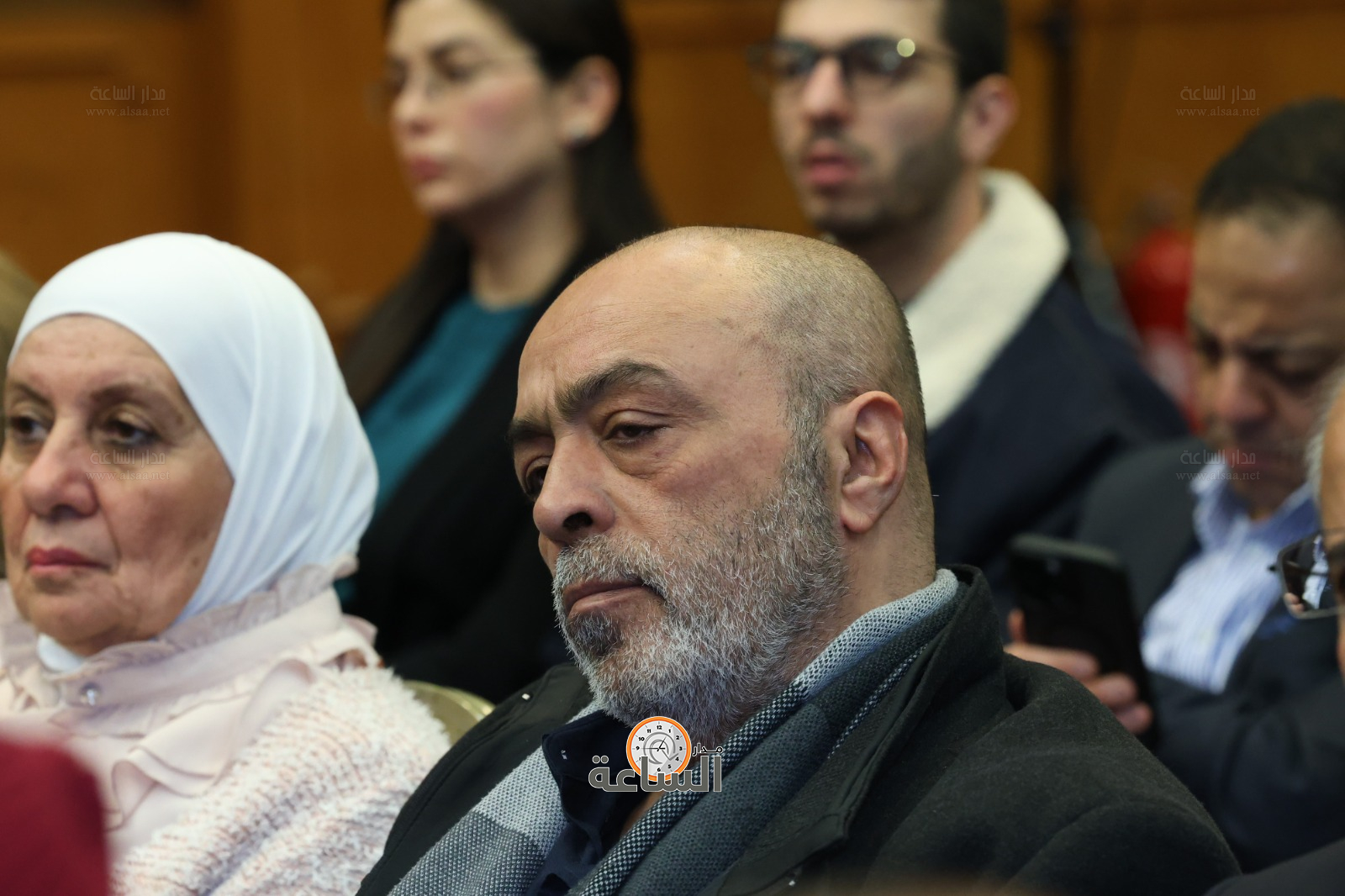 Madar Al-Saa Images 0.065707916082139