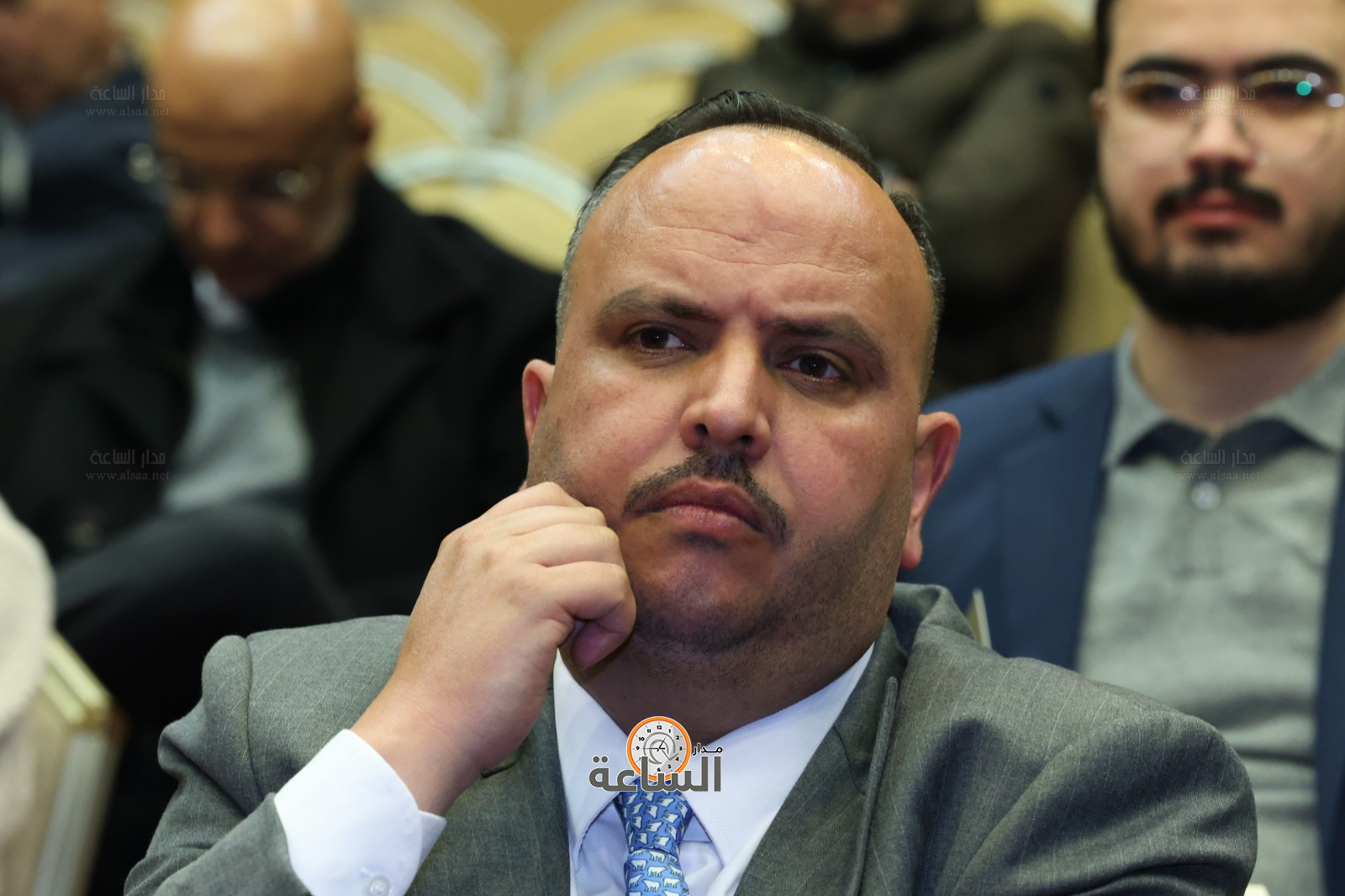 Madar Al-Saa Images 0.9950248985324521