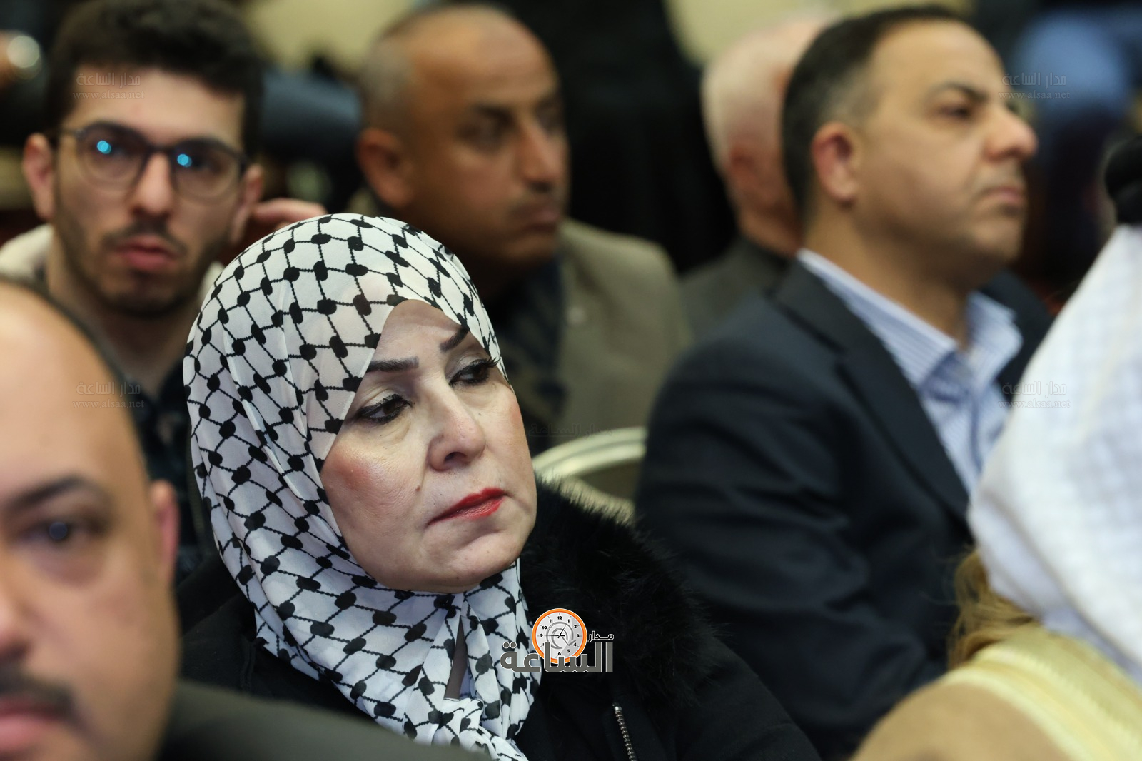 Madar Al-Saa Images 0.43620373541073865