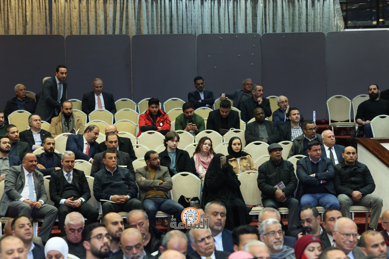 Madar Al-Saa Images 0.16164604067326382