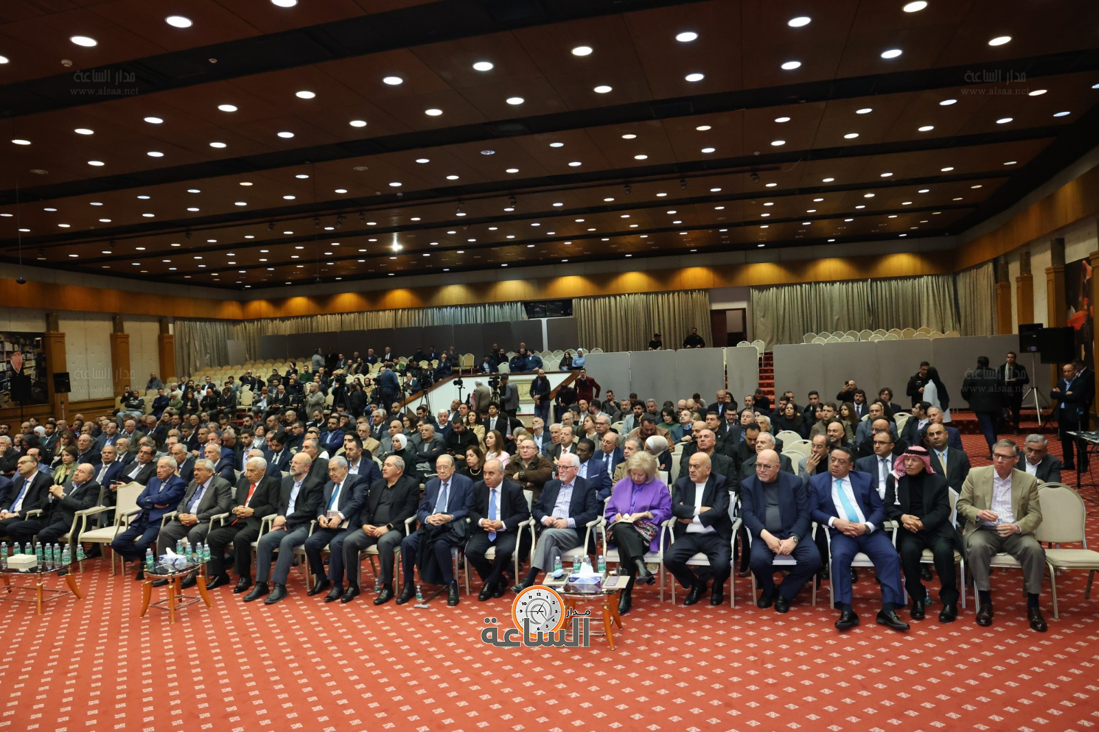 Madar Al-Saa Images 0.19984661321848685