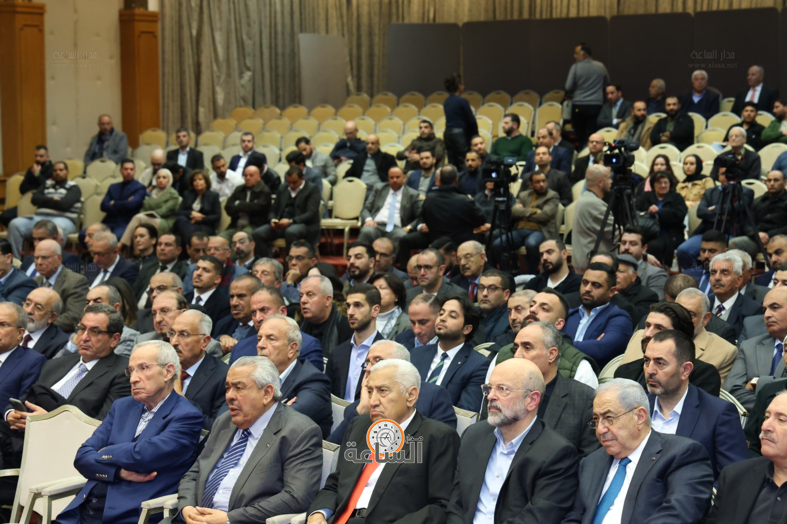 Madar Al-Saa Images 0.047100691045849574