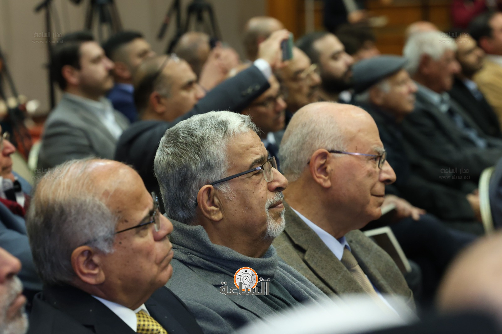 Madar Al-Saa Images 0.04815454319088586