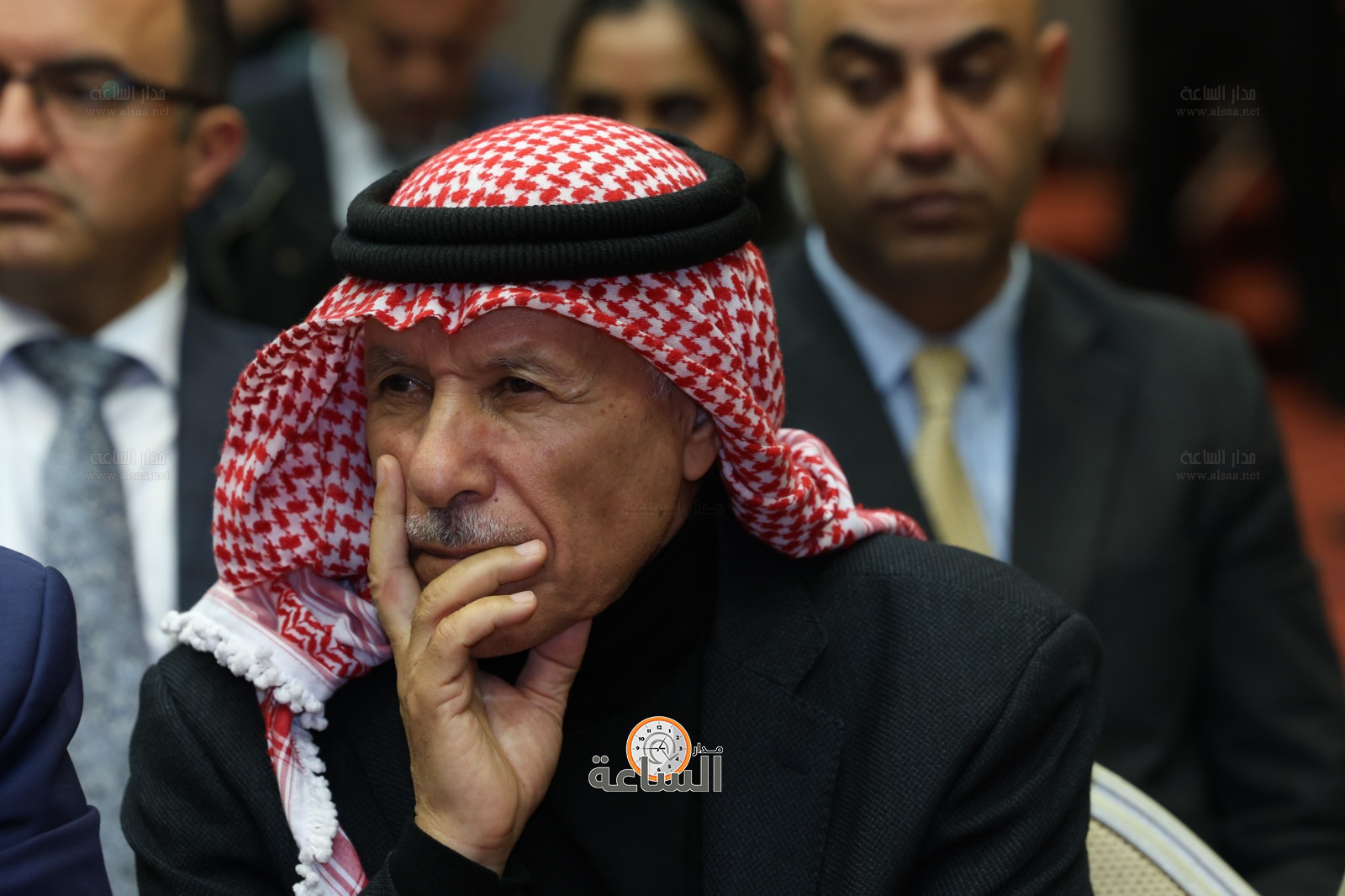 Madar Al-Saa Images 0.8862679286799655