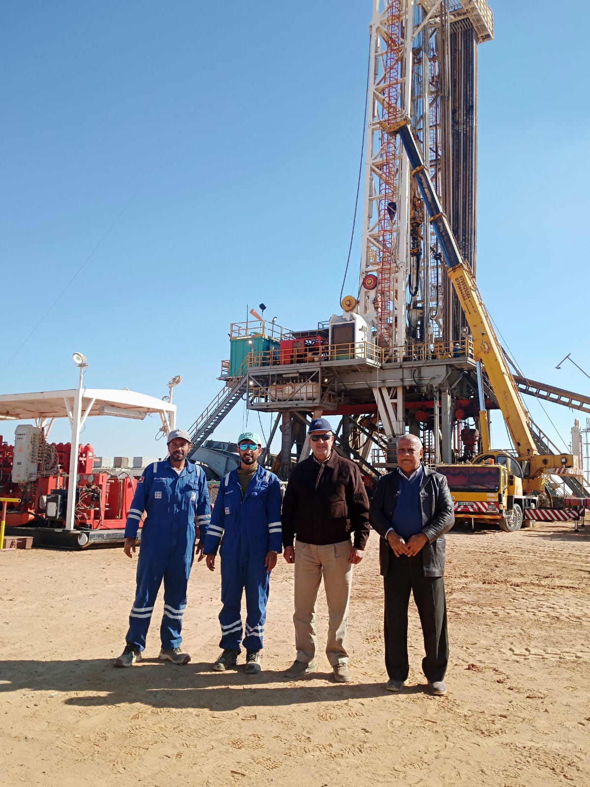 Madar Al-Saa Images 0.39343689497960455