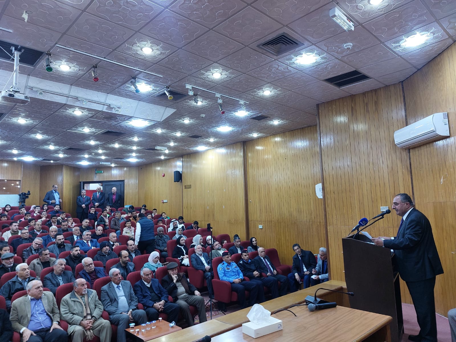 Madar Al-Saa Images 0.06049690504319294