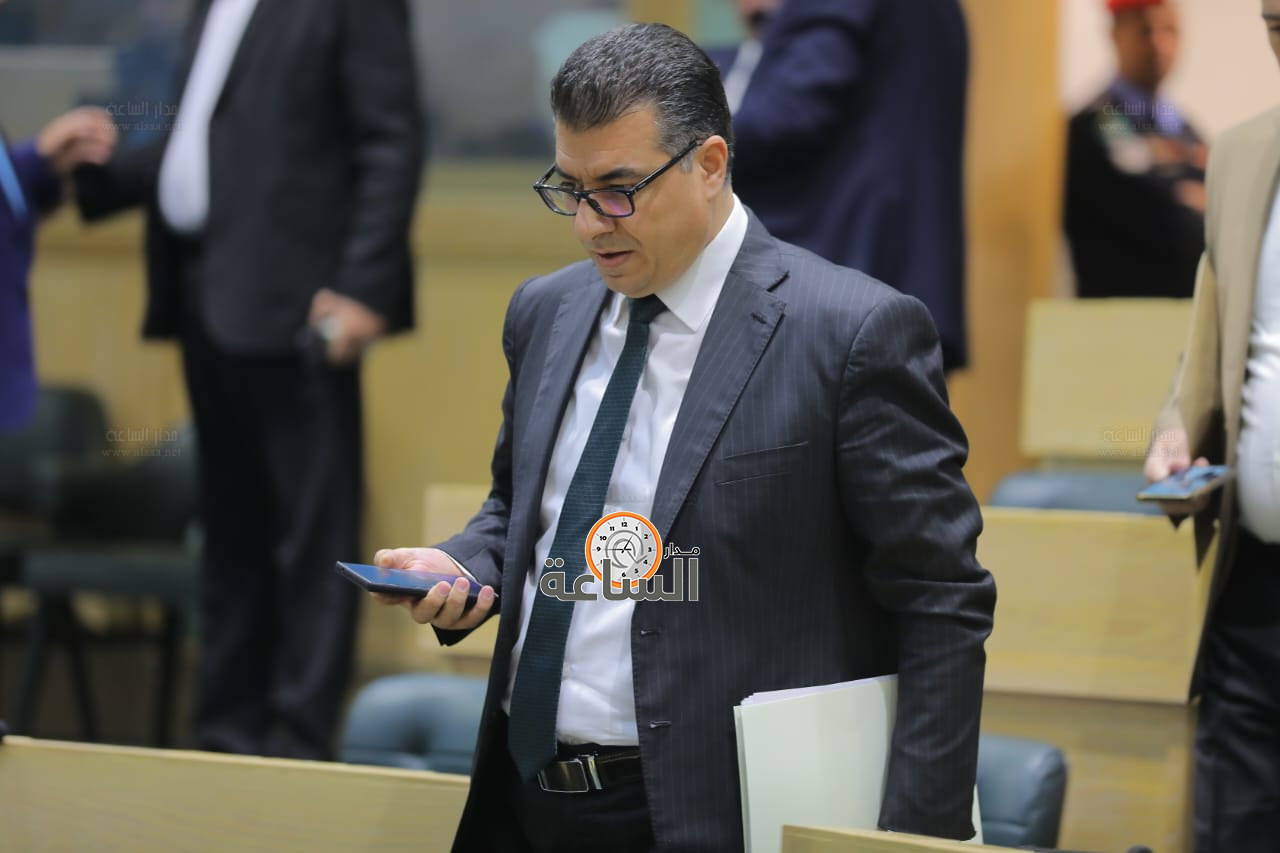 Madar Al-Saa Images 0.44220928306881113