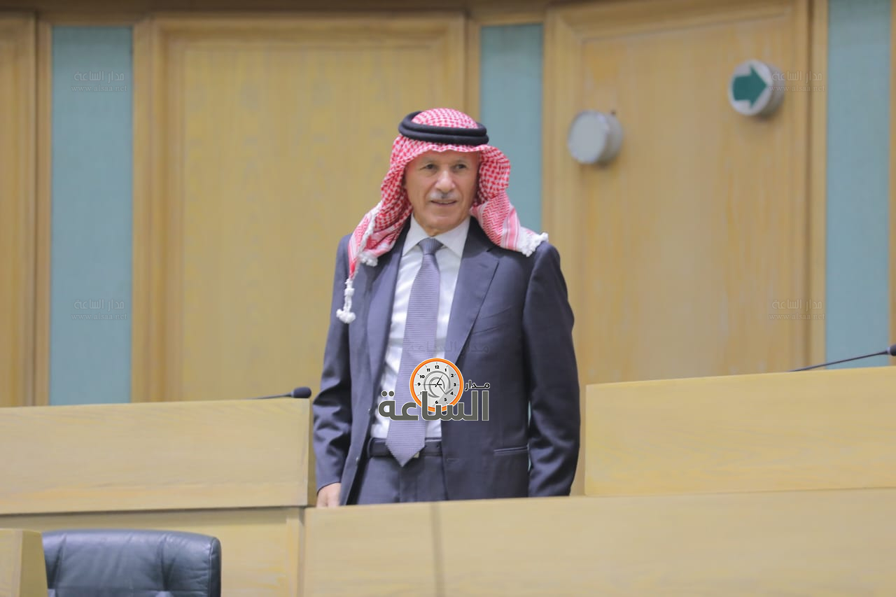 Madar Al-Saa Images 0.4040337485790457