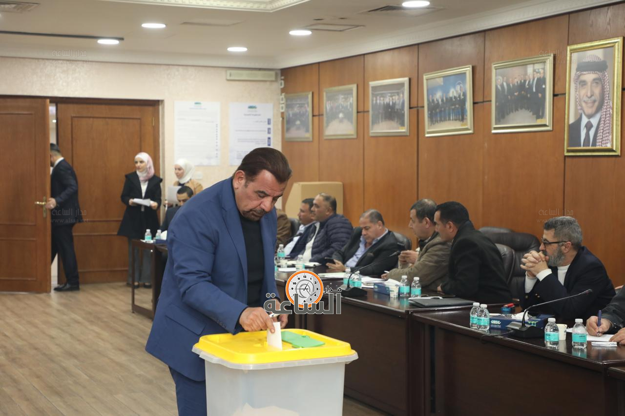 Madar Al-Saa Images 0.3555438242911366