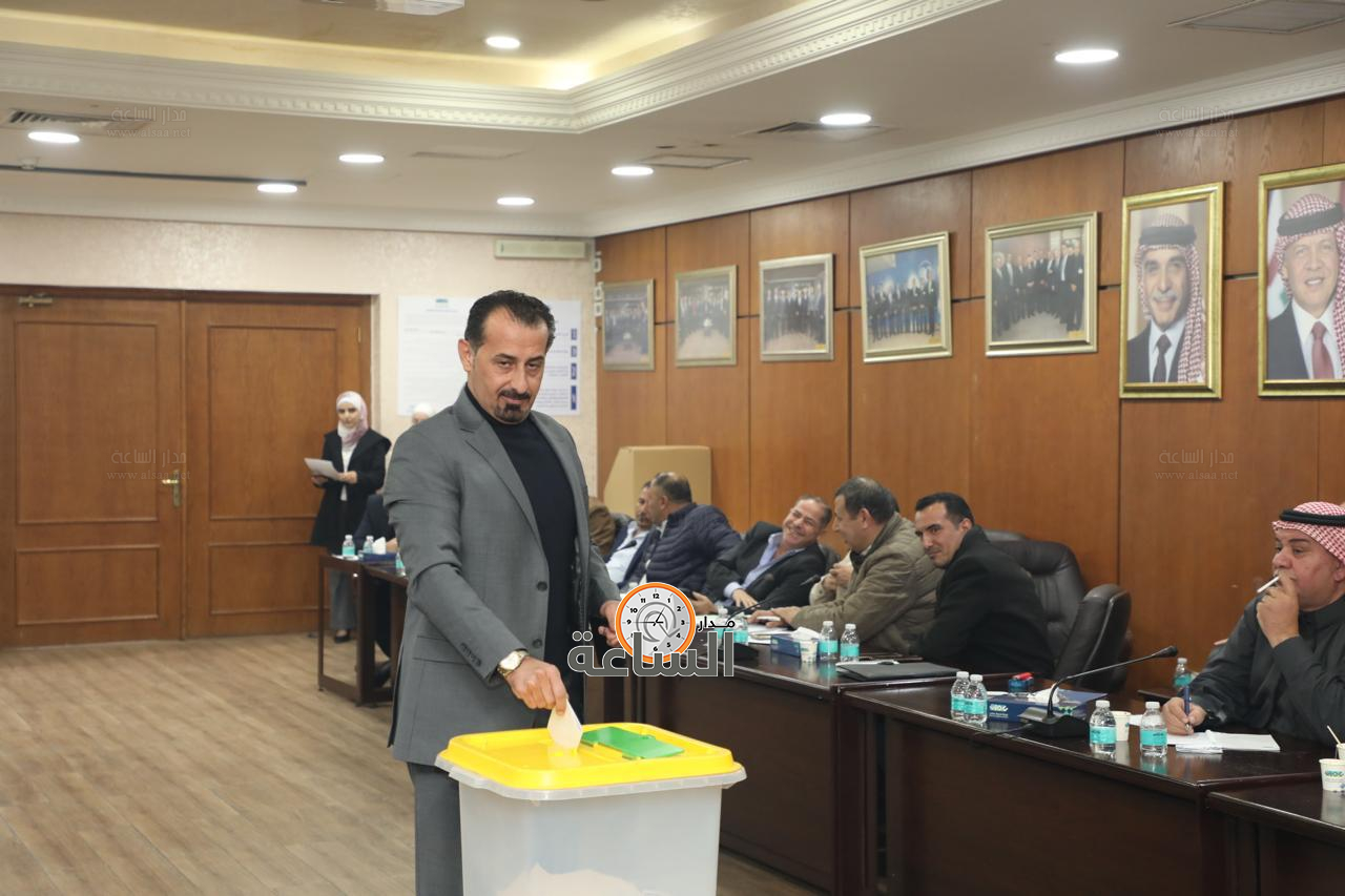 Madar Al-Saa Images 0.7660010219263145