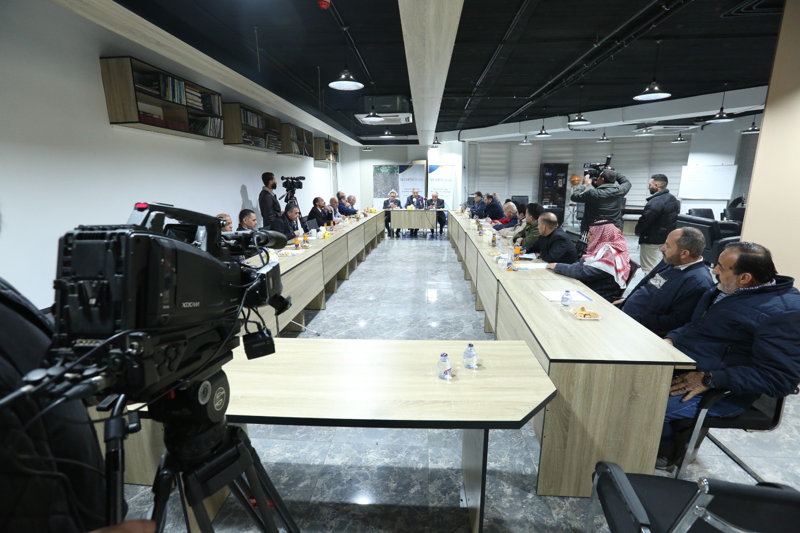 Madar Al-Saa Images 0.58192285104153