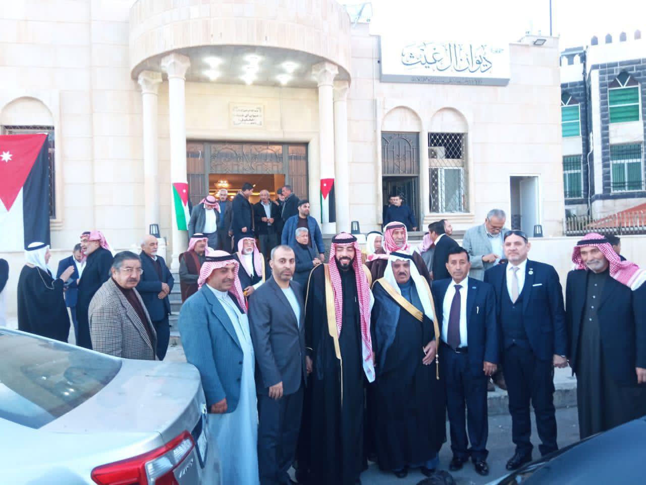 Madar Al-Saa Images 0.7476448003830183