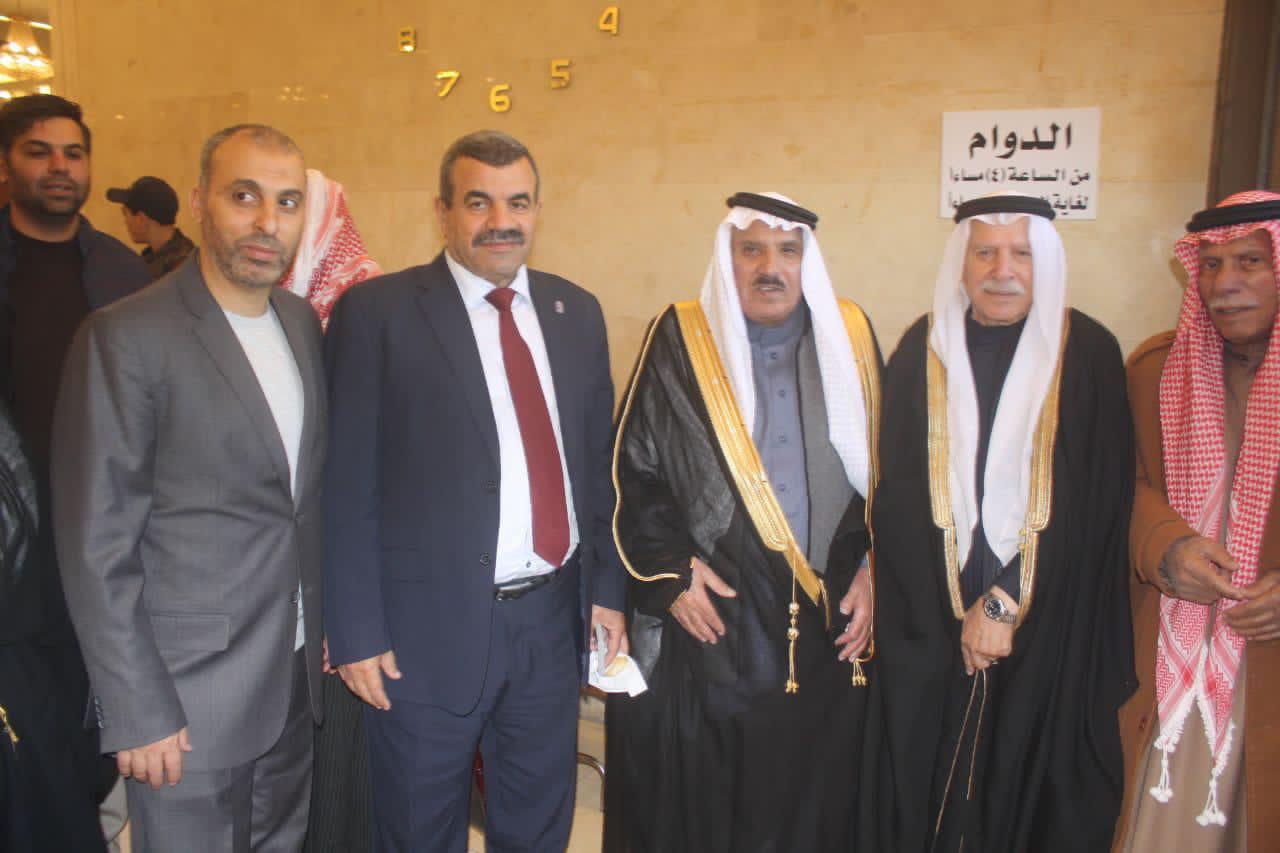 Madar Al-Saa Images 0.775321778665137