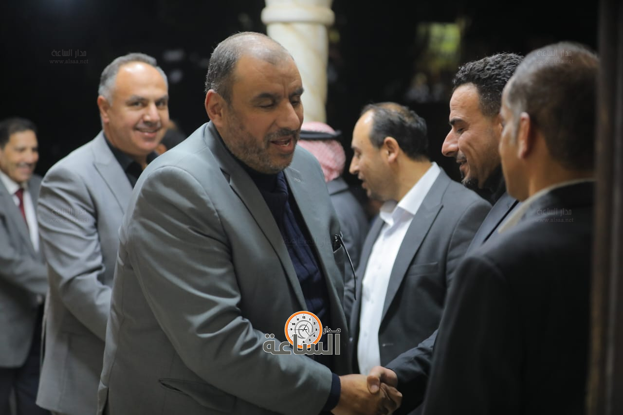 Madar Al-Saa Images 0.6165690084521445