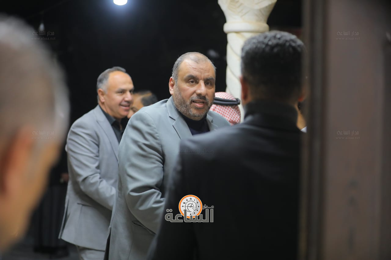 Madar Al-Saa Images 0.3539674154123056