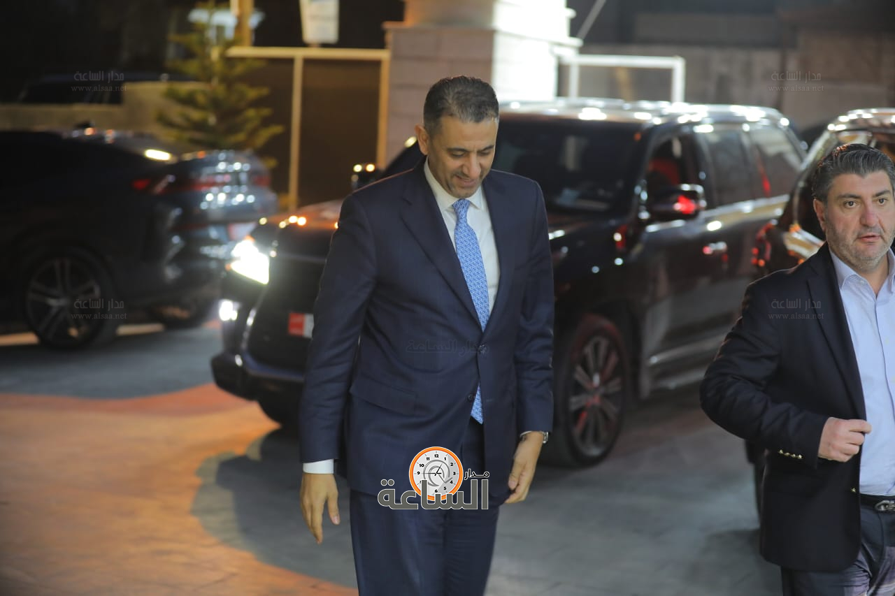 Madar Al-Saa Images 0.47923671798165235