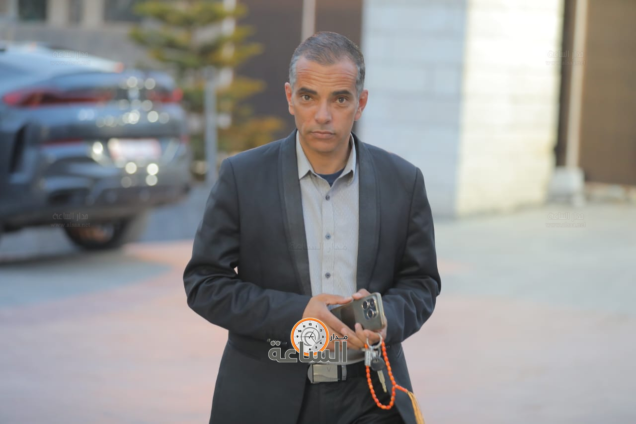 Madar Al-Saa Images 0.5590908388219589