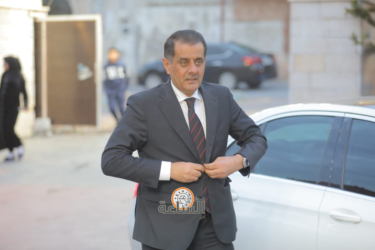 Madar Al-Saa Images 0.017052519400646338