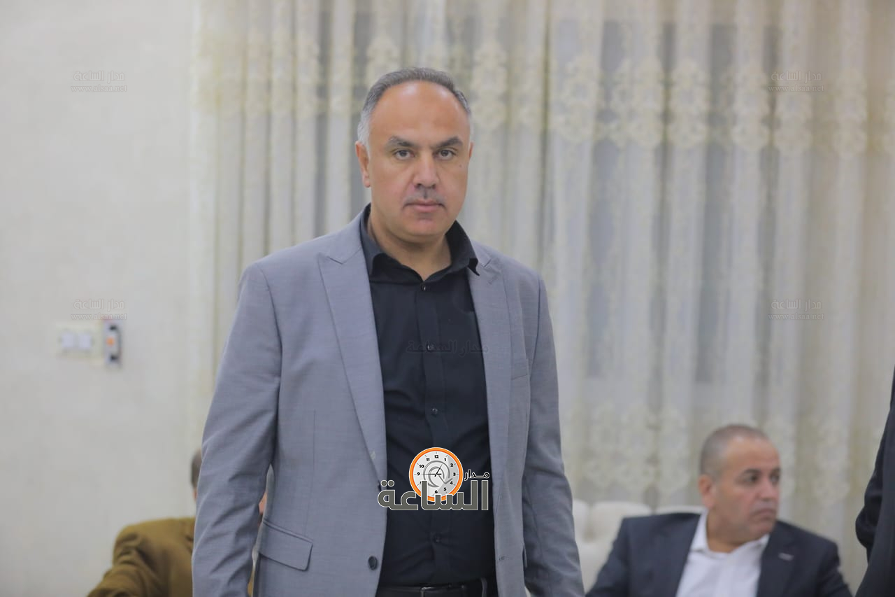 Madar Al-Saa Images 0.37013375317535635