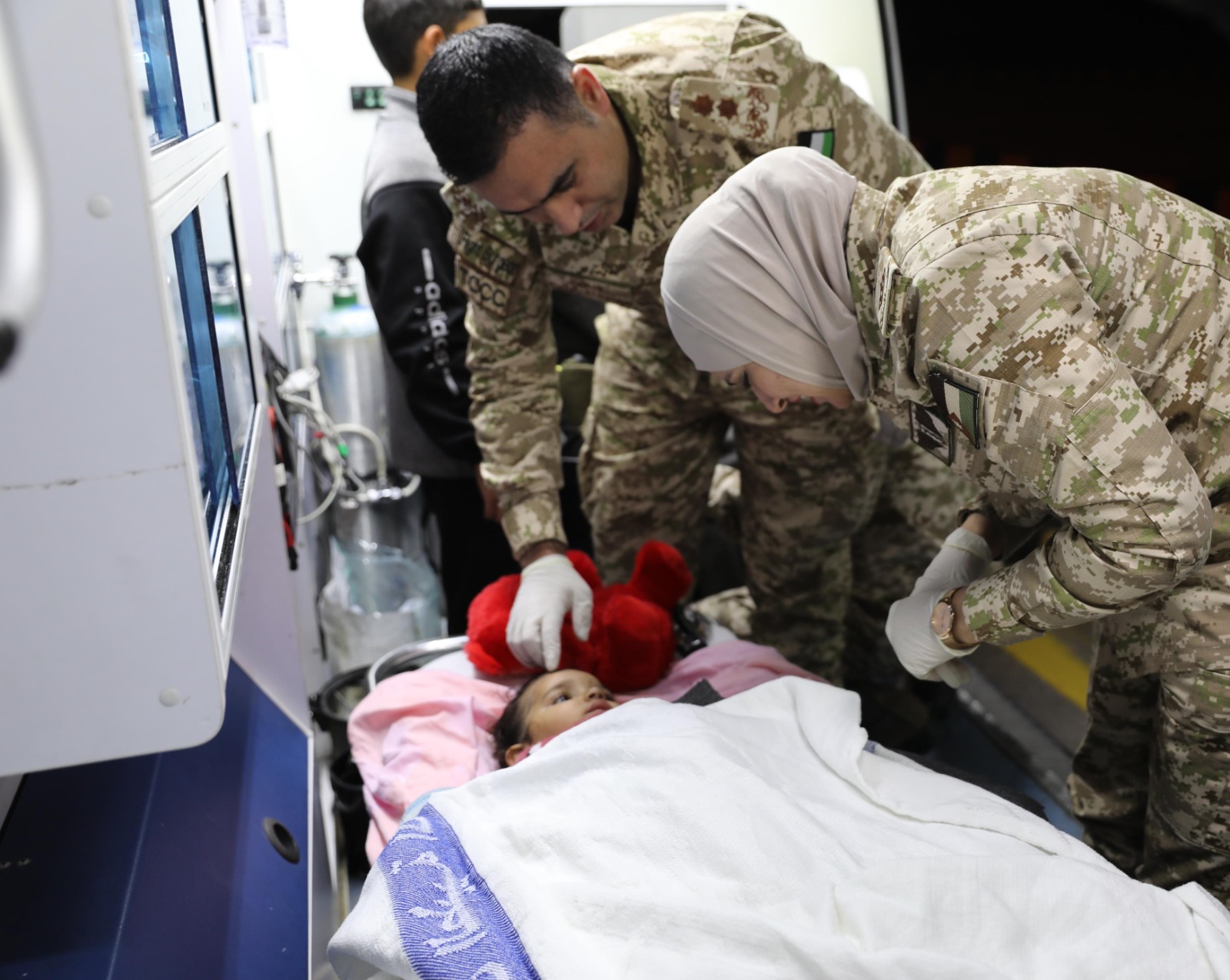 Madar Al-Saa Images 0.48824462800919743