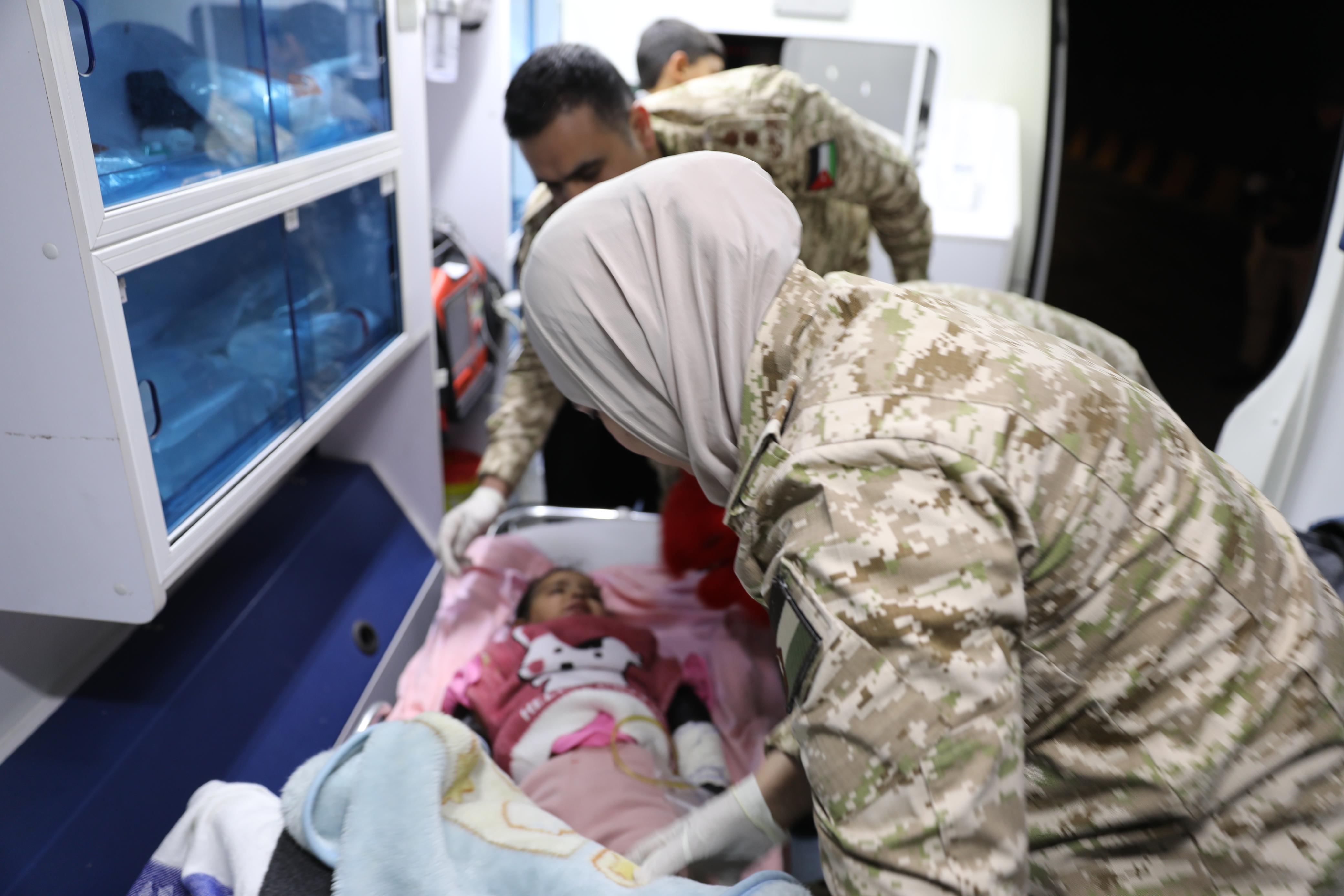 Madar Al-Saa Images 0.40850884131494314