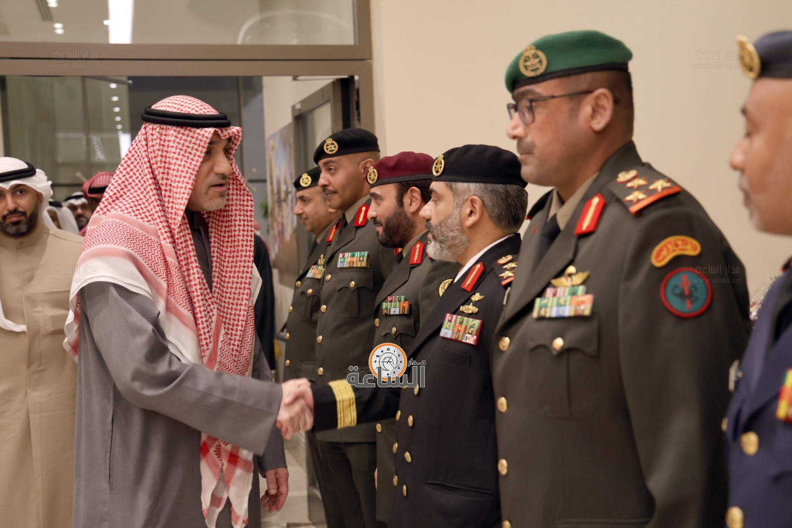 Madar Al-Saa Images 0.9161259550808121